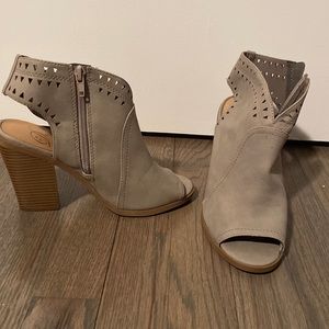 Taupe faux leather booties size 6